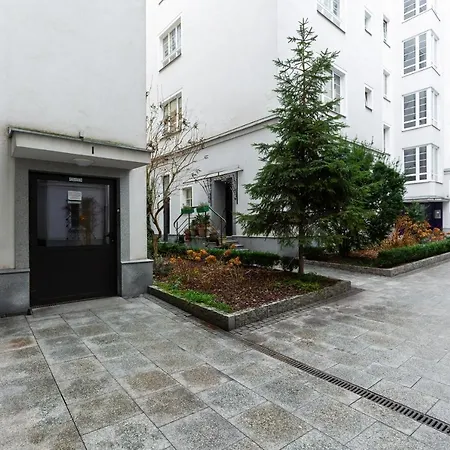 Centre Poznanska With Air-conditioning By Renters * Varsovia