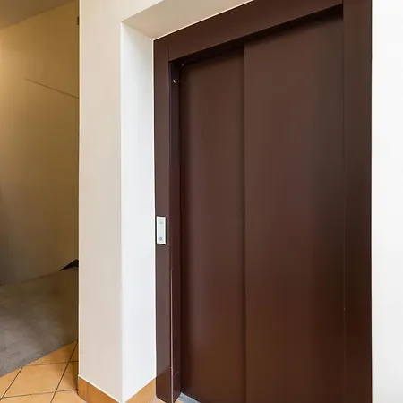Centre Poznanska With Air-conditioning By Renters アパート *